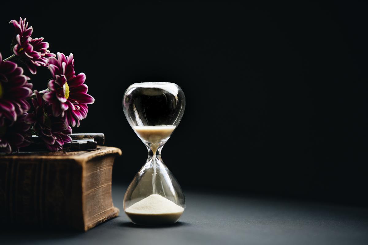 photo of hourglass